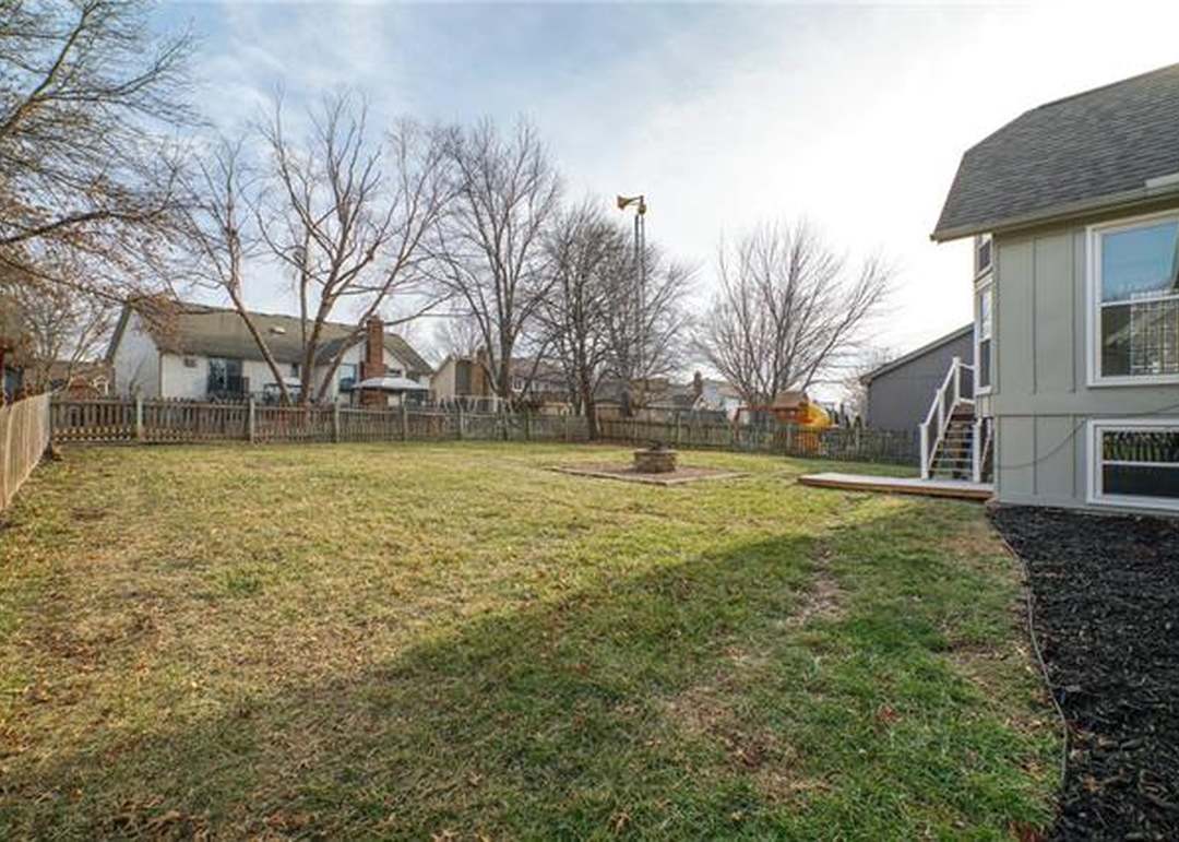 4065 SW Lido Drive — photo 40