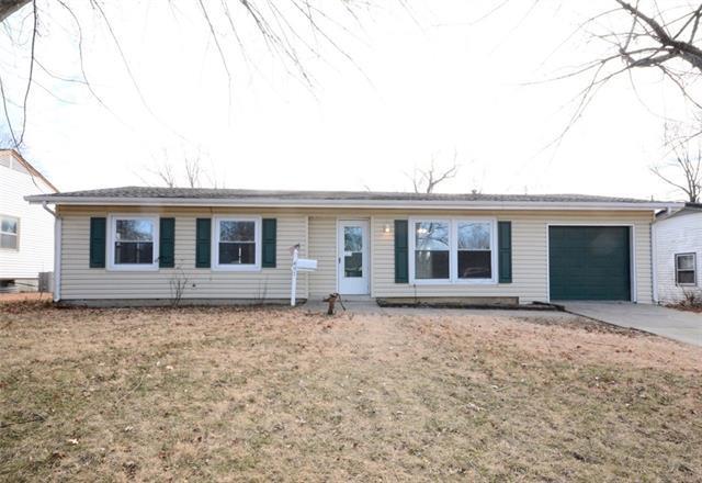 407 Prairie Lane — photo 1
