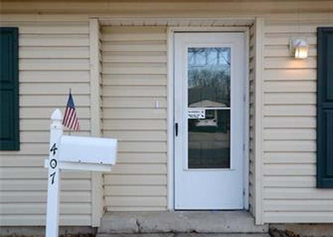407 Prairie Lane — photo 6