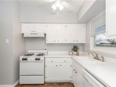 407 Ranchero Place — photo 10