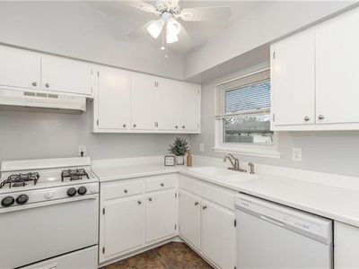 407 Ranchero Place — photo 11