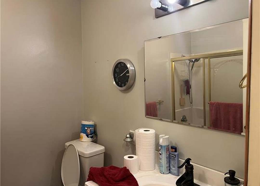409 N Franklin Street — photo 4