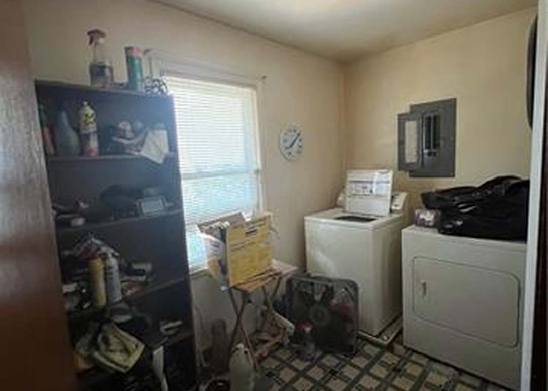 409 N Franklin Street — photo 12