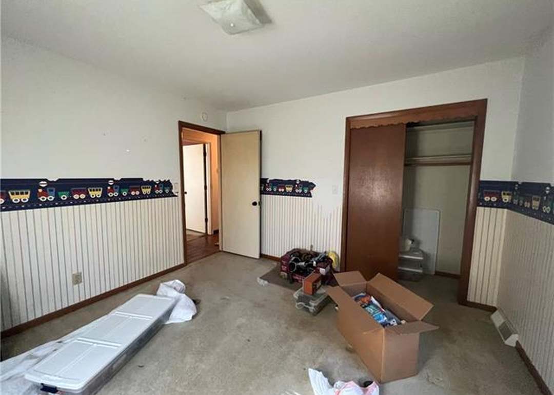 409 N Franklin Street — photo 15