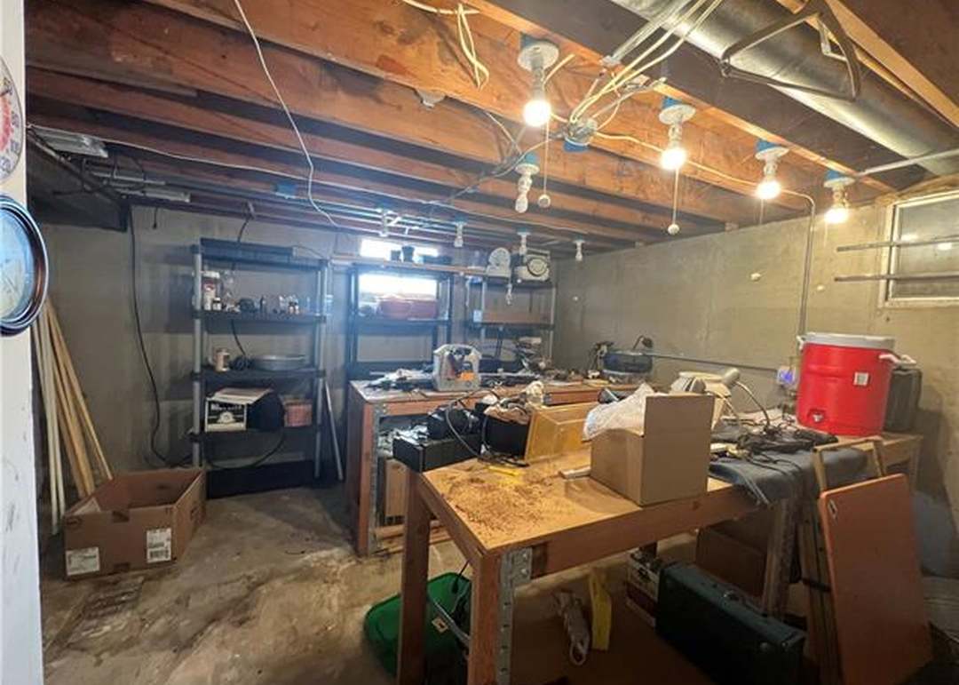 409 N Franklin Street — photo 17