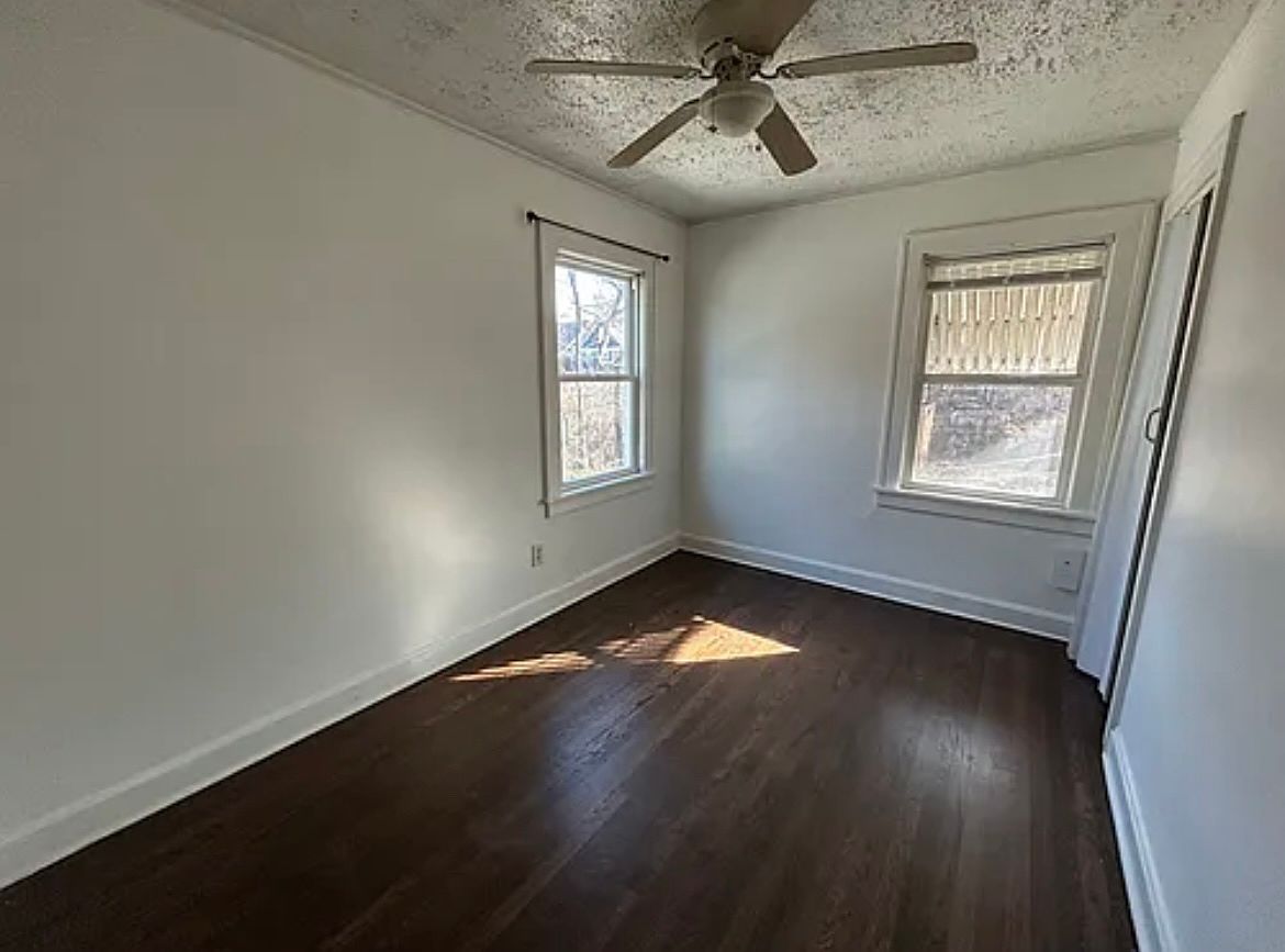 4117 Charlotte Street — photo 8