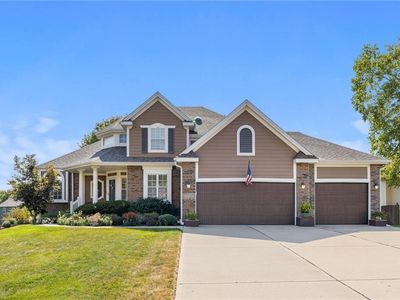 4120 SW FLINTROCK Drive, Lee's Summit, MO