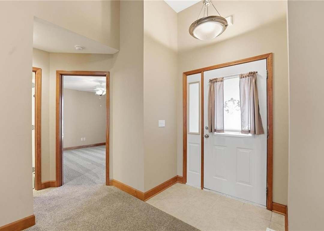 4131 SW Homestead Drive — photo 8