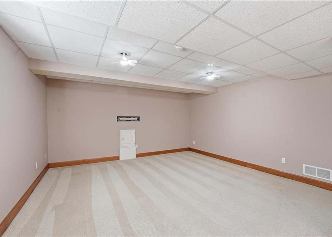 4131 SW Homestead Drive — photo 32