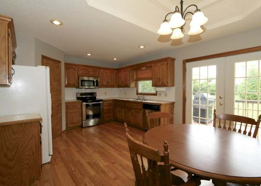 418 FLETCHER DRIVE — photo 10