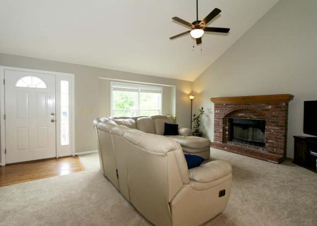 418 FLETCHER DRIVE — photo 11