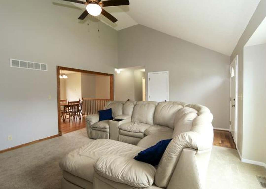 418 FLETCHER DRIVE — photo 12