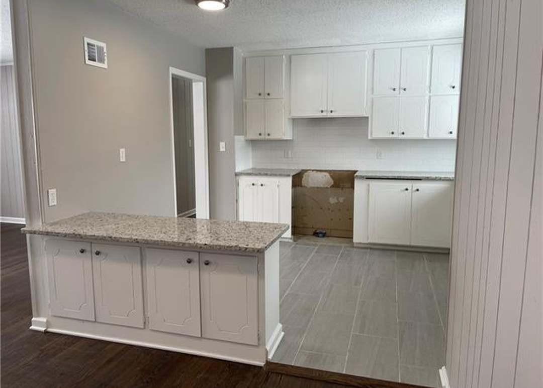 418 N 80th Terrace — photo 13