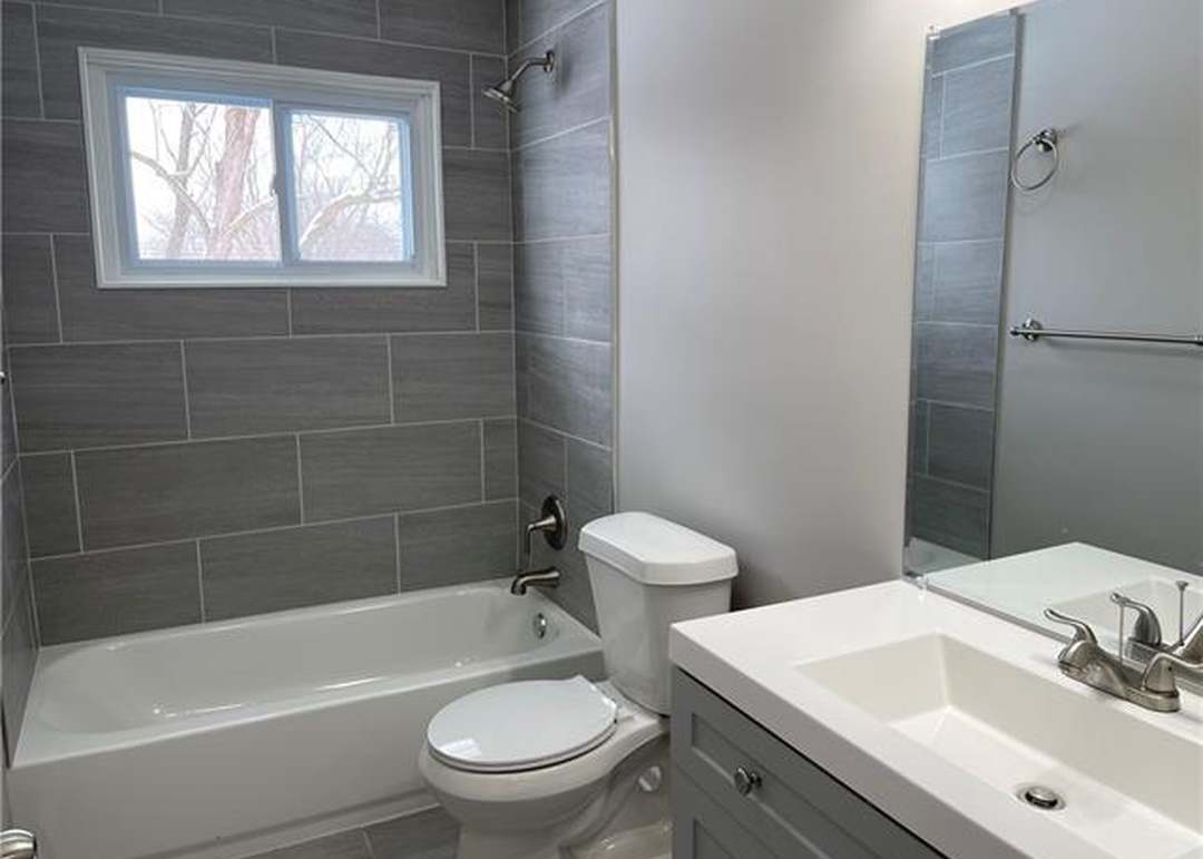 418 N 80th Terrace — photo 17