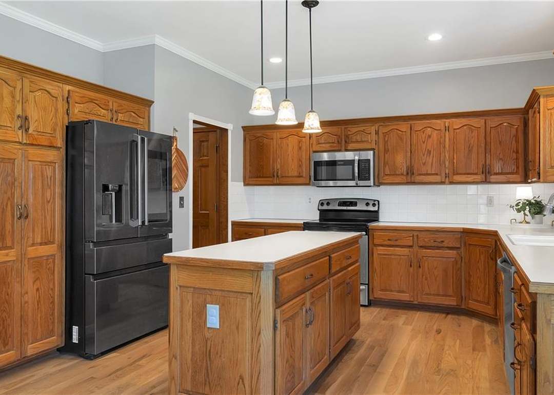 4206 NW 62nd Street — photo 4