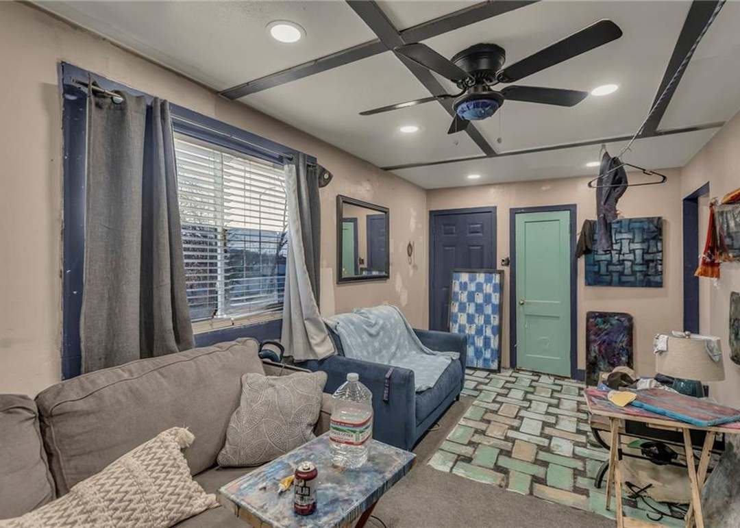 4224 Merriam Drive — photo 11
