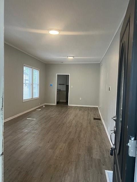 423 Oakley Avenue — photo 12