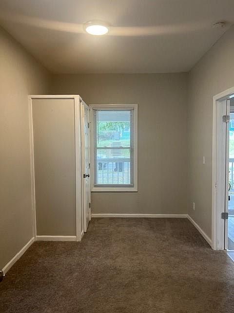 423 Oakley Avenue — photo 15