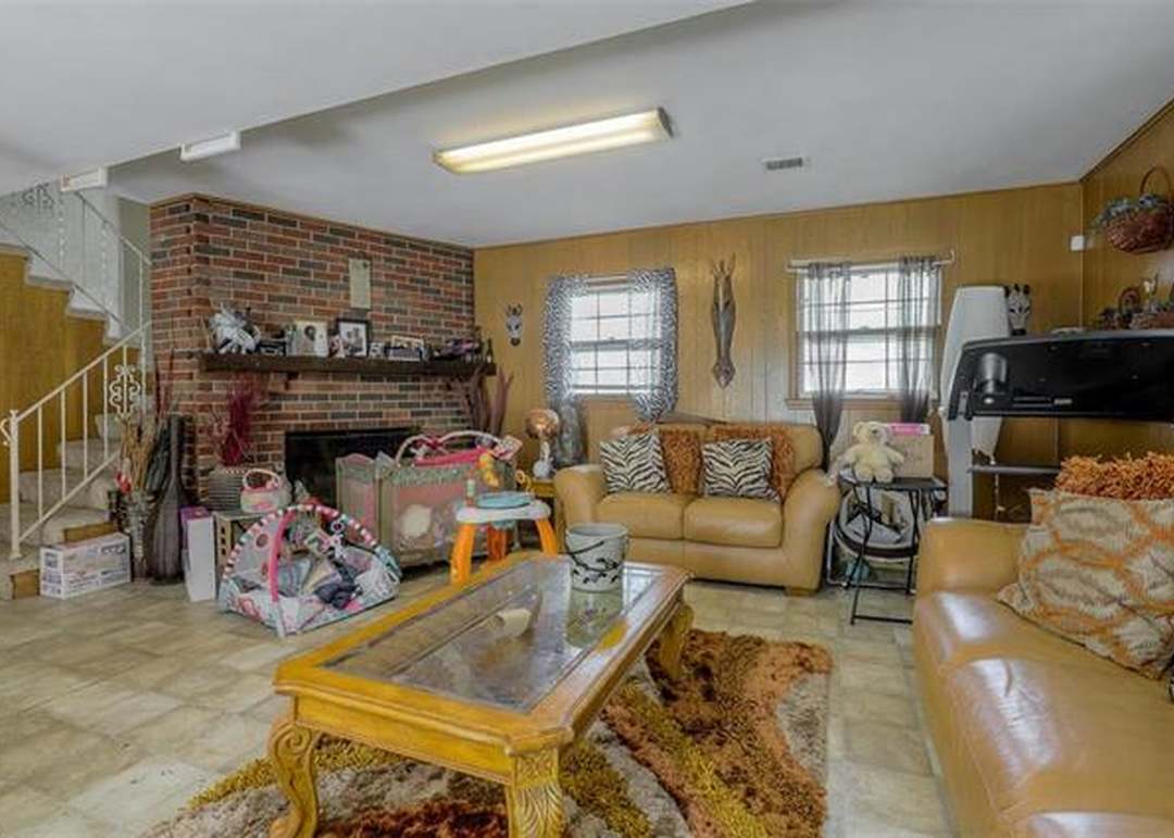 4311 E 104th Street — photo 37