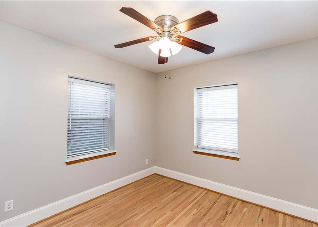 4328 Walnut Street — photo 17