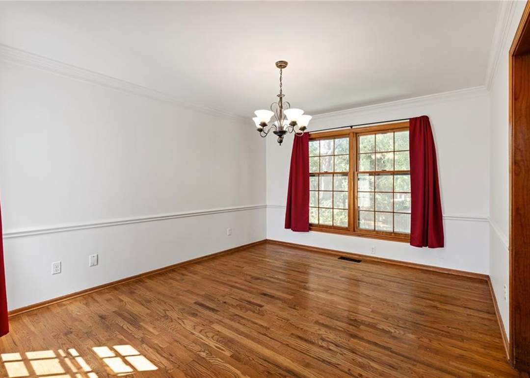 4444 W 130 Terrace — photo 17