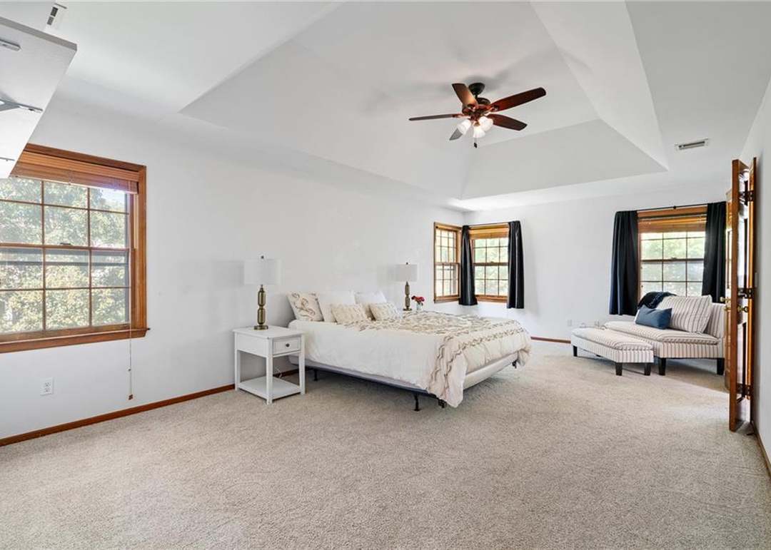 4444 W 130 Terrace — photo 27
