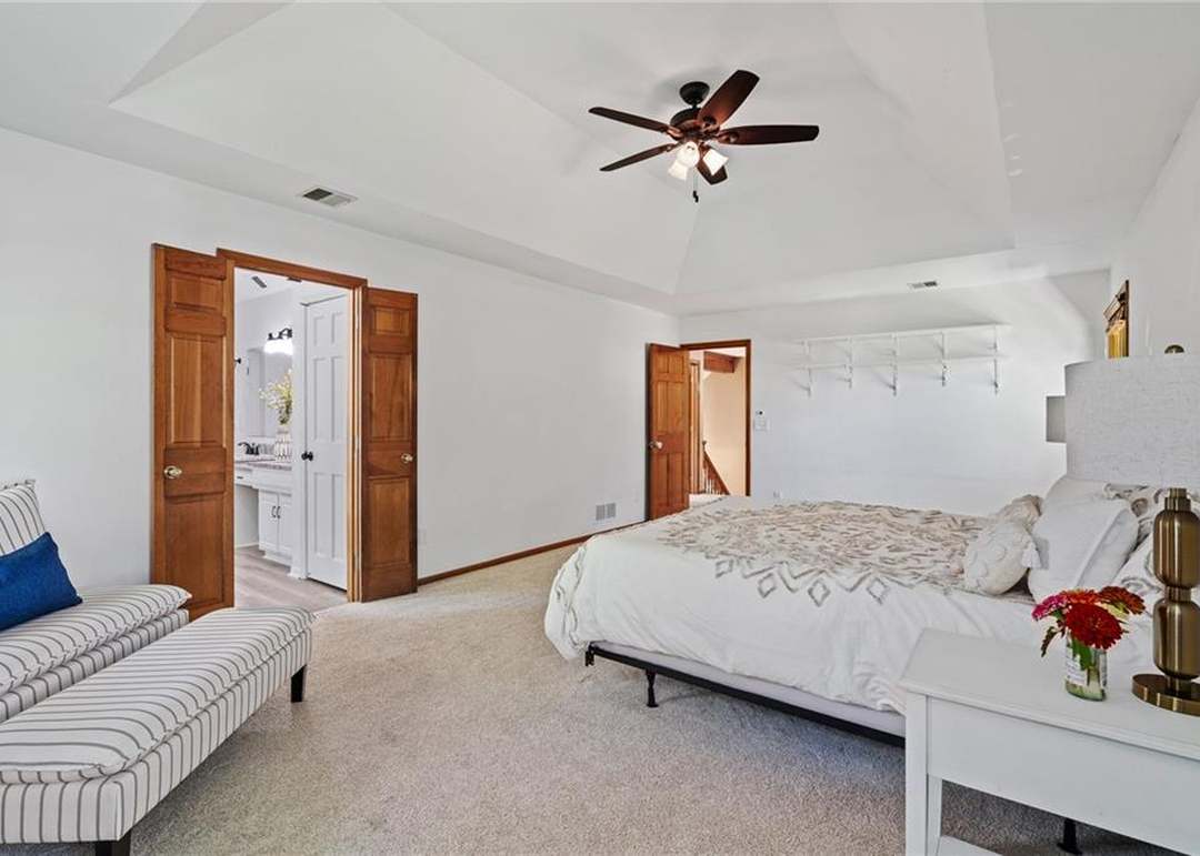 4444 W 130 Terrace — photo 29