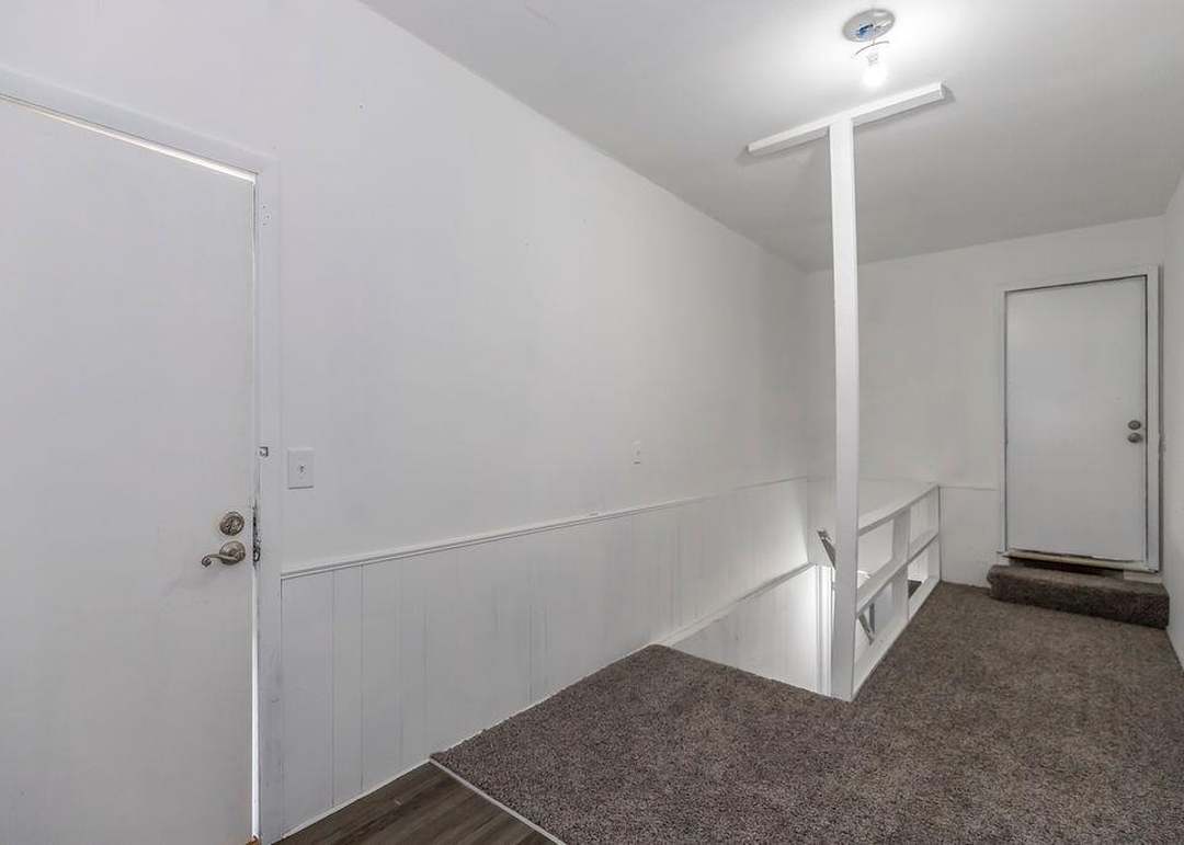 4500 E 105th St — photo 24