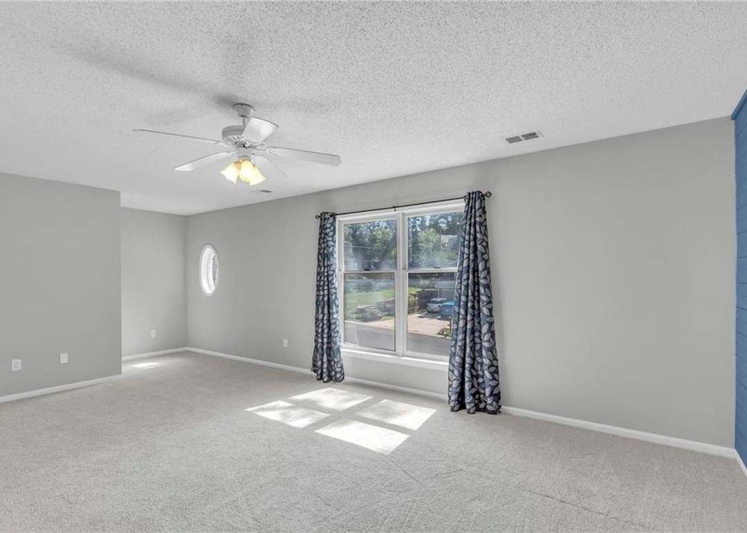 4502 NW Apache Drive — photo 4