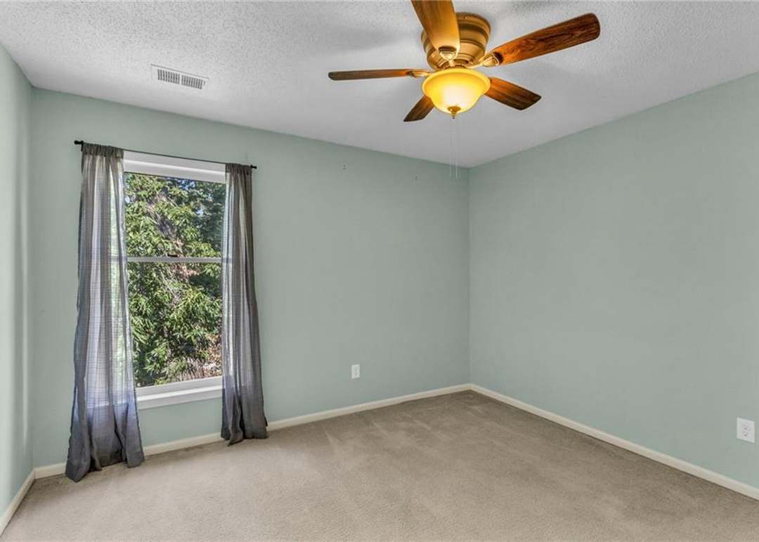 4502 NW Apache Drive — photo 7