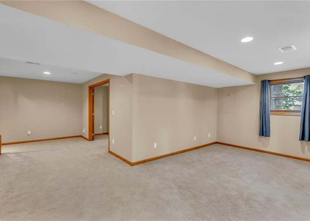 4502 NW Apache Drive — photo 33