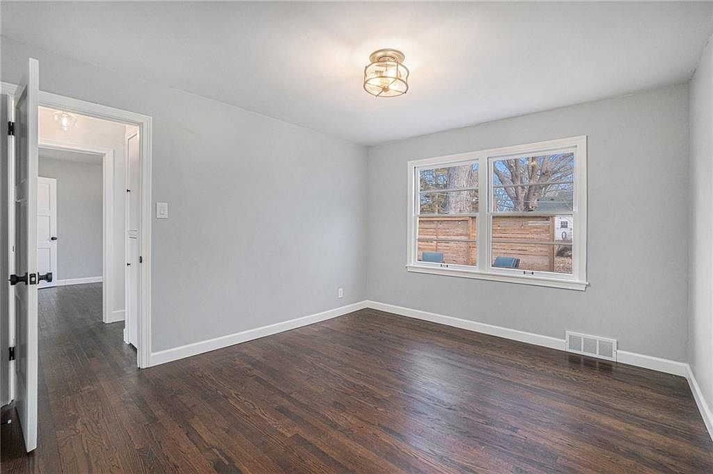 4506 W 54th Street — photo 21