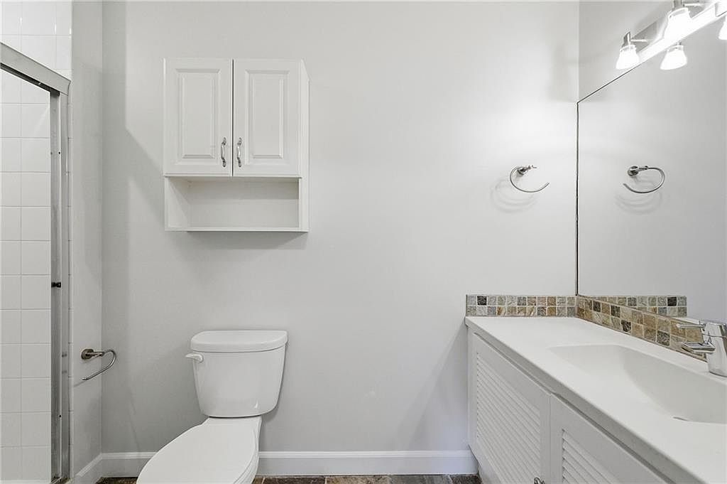 4511 Headwood Drive — photo 22