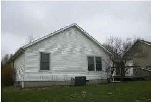 452 N Cherry Street — photo 2
