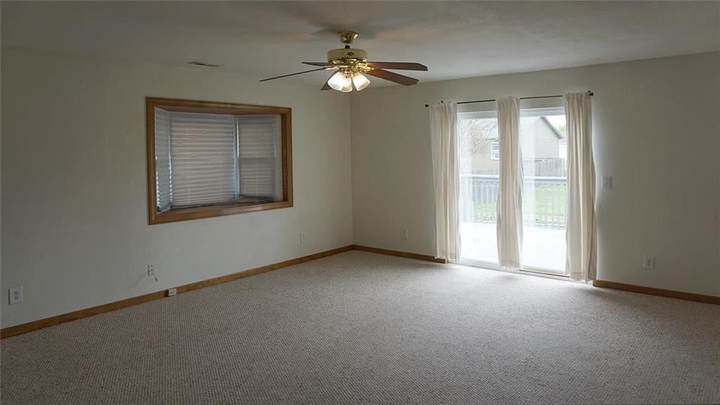 452 N Cherry Street — photo 27