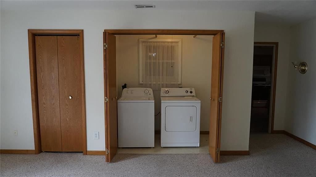 452 N Cherry Street — photo 28