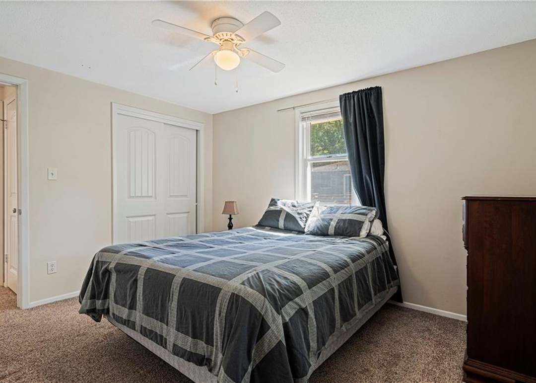 4522 W 159th Terrace — photo 19