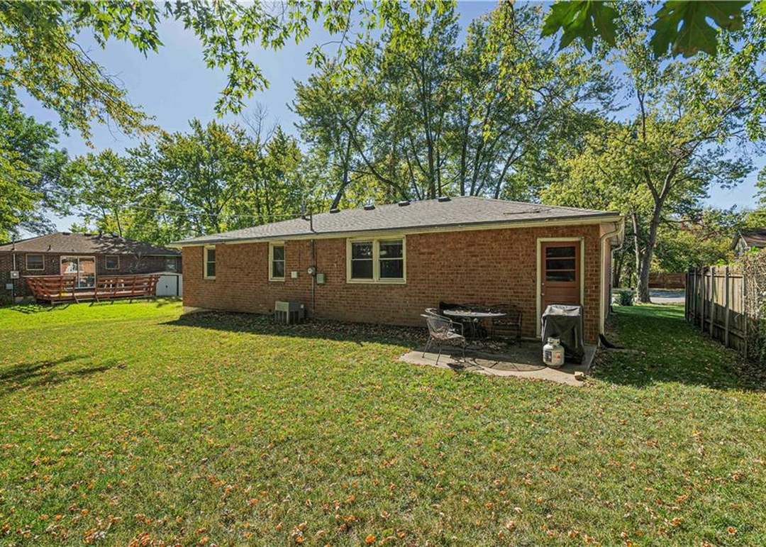 4522 W 159th Terrace — photo 34