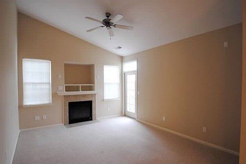 4522 W 159th Terrace — photo 11