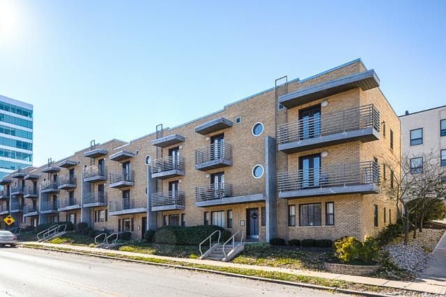 4524 Broadway Boulevard — photo 3