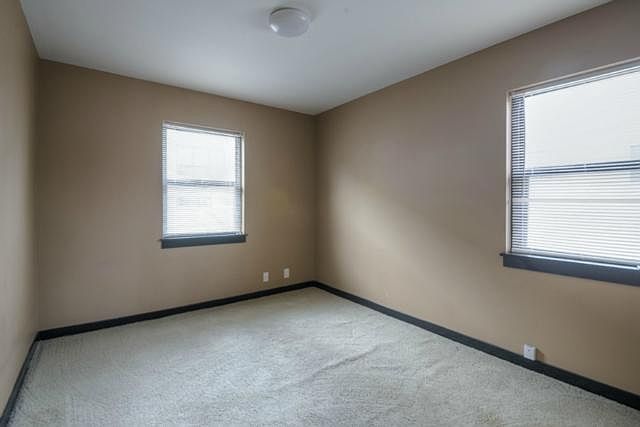 4524 Broadway Boulevard — photo 12
