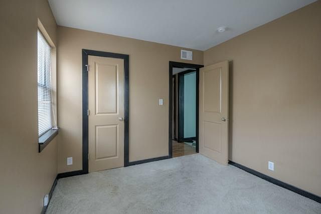 4524 Broadway Boulevard — photo 13