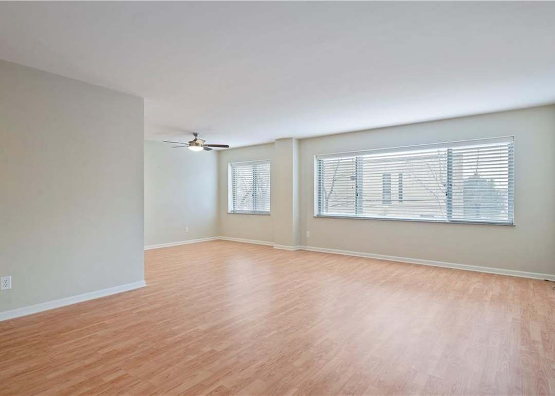 4550 Warwick Boulevard — photo 20