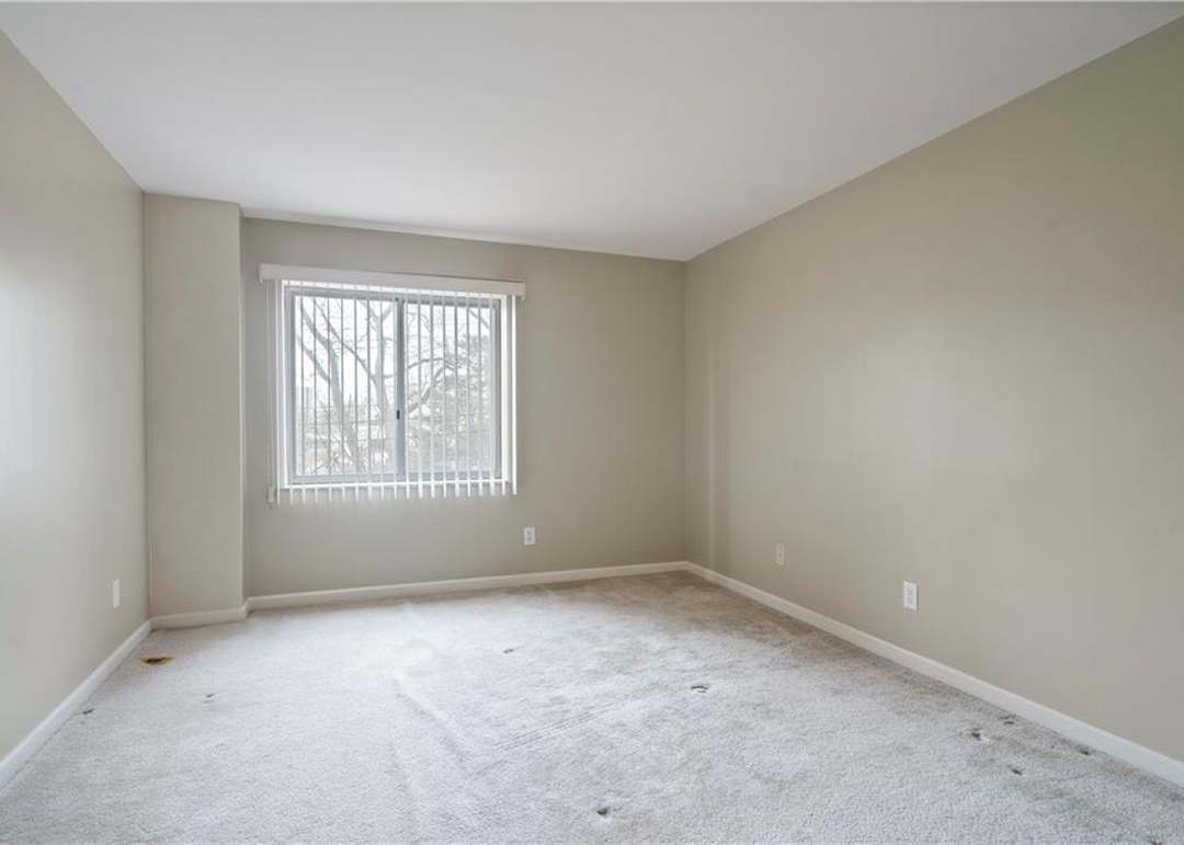 4550 Warwick Boulevard — photo 34