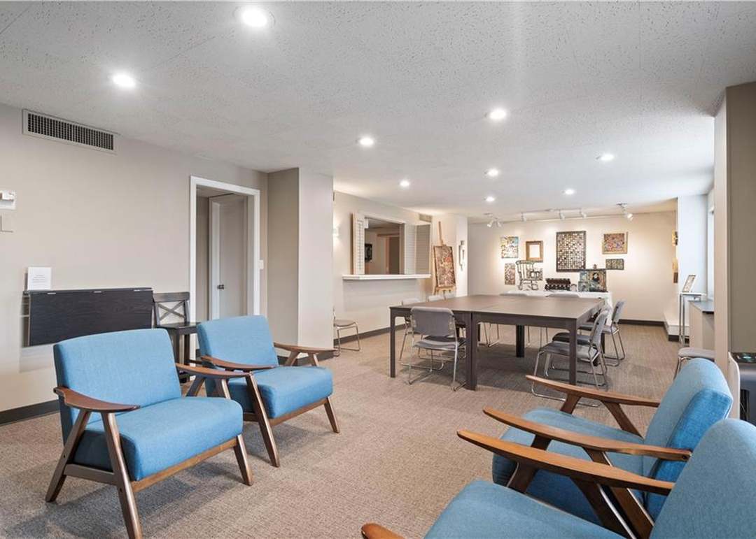 4550 Warwick Boulevard — photo 46