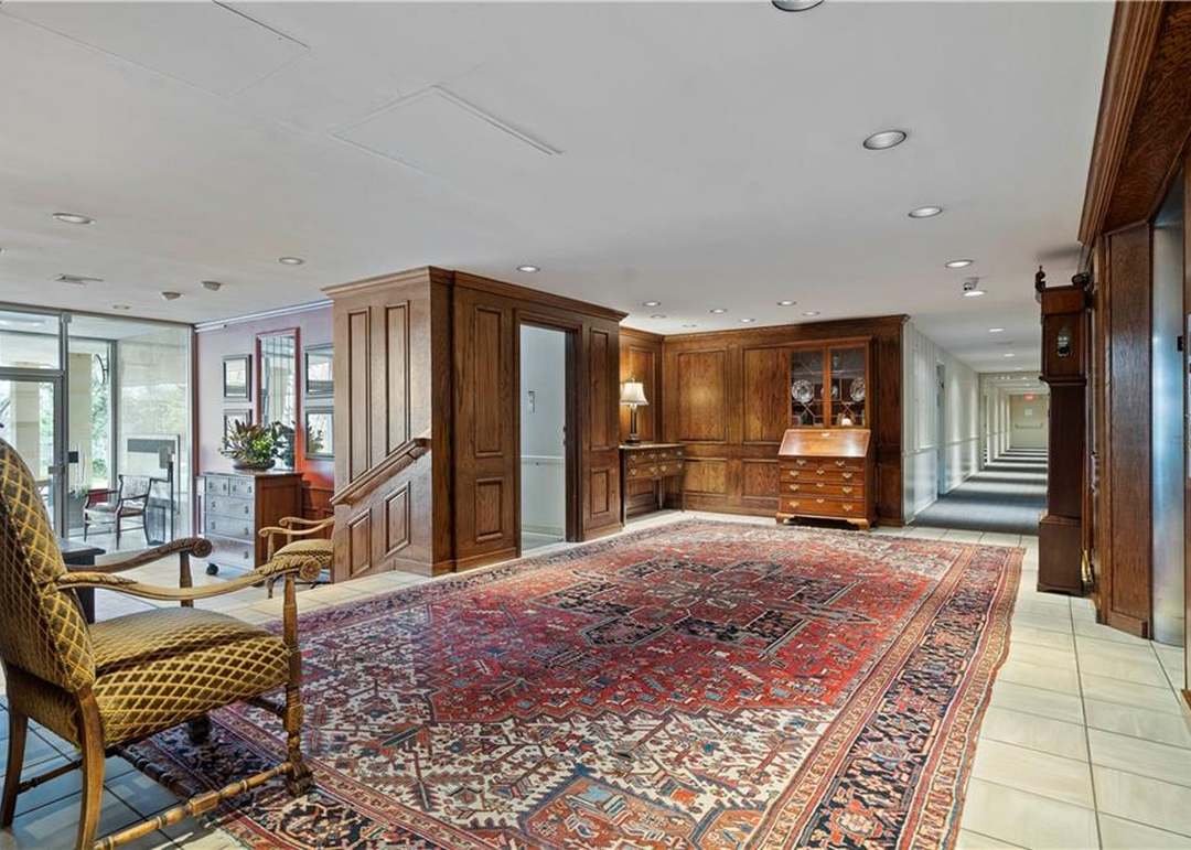 4550 Warwick Boulevard — photo 48
