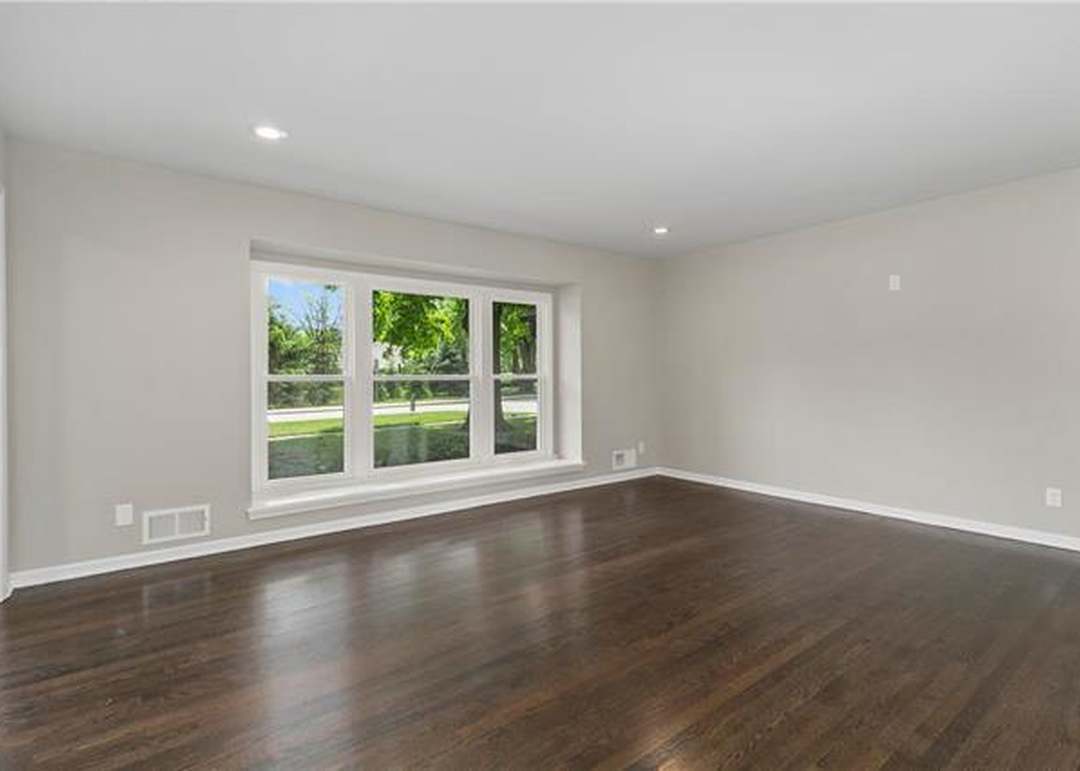 4600 W 83rd Street — photo 15