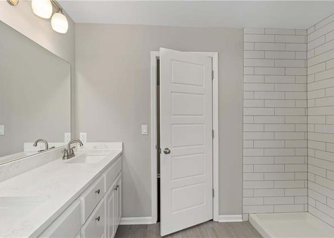 4600 W 83rd Street — photo 32