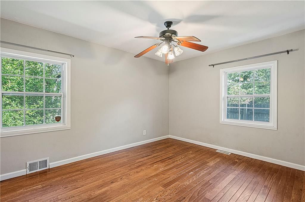 4606 E 112th Terrace — photo 16