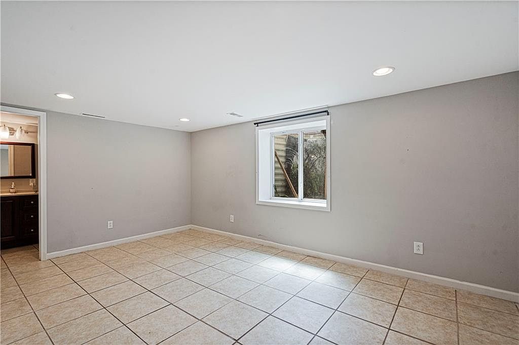 4606 E 112th Terrace — photo 28
